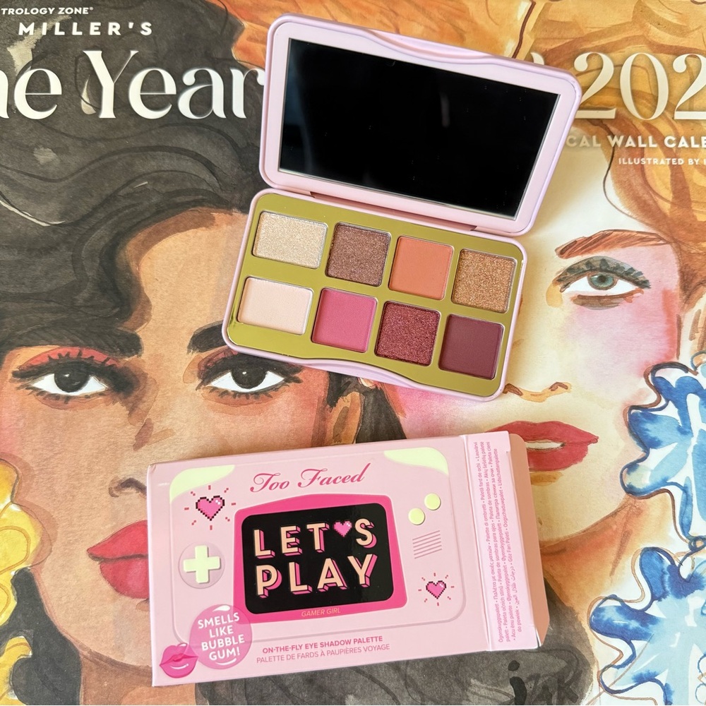 TOO FACED Let's Play Eye Shadow Palette